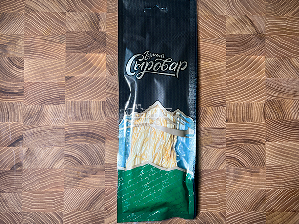 Сыр 60 гр ГОРНЫЙ СЫРОВАР (Паутинка копчёная) в Электроуглях